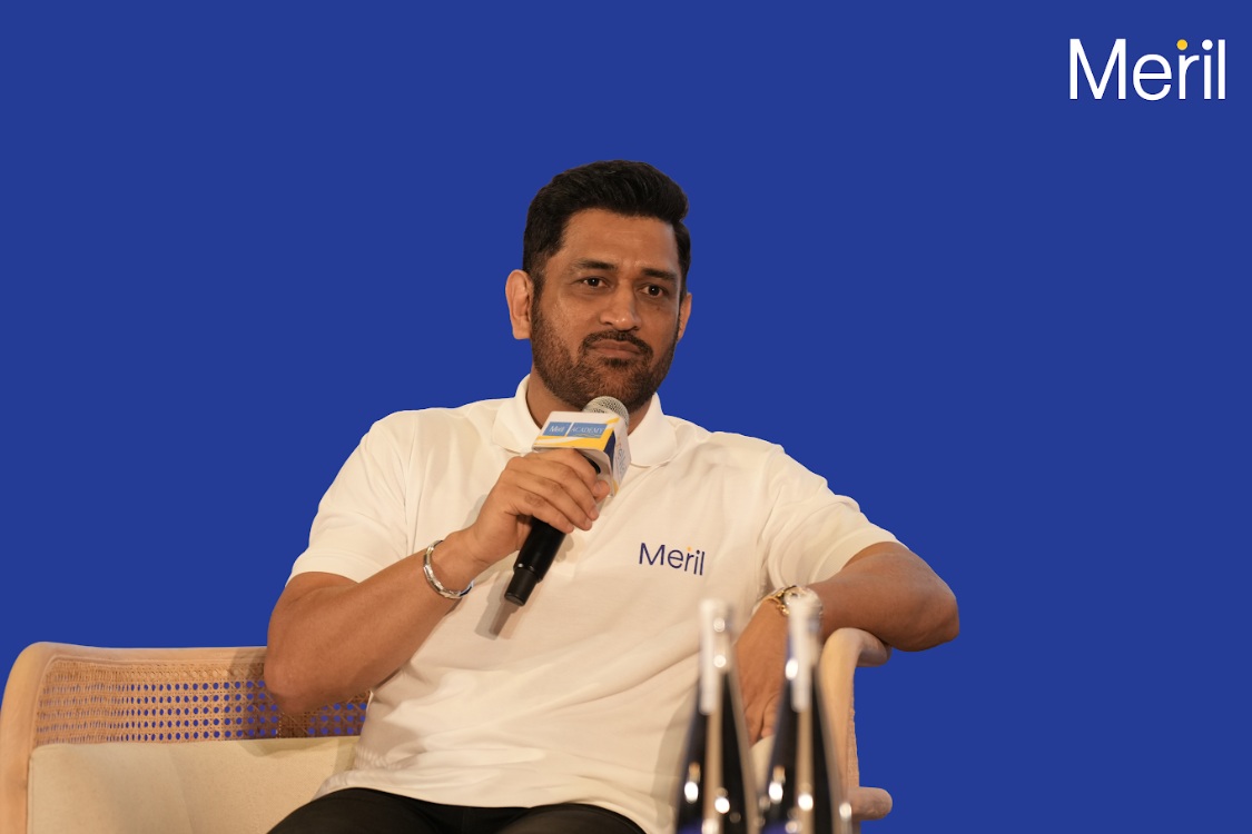 MS Dhoni की Meril के Vapi campus