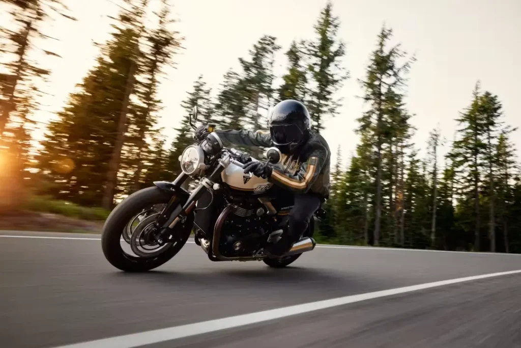 Triumph Speed Twin 1200 Cafe Racer Edition